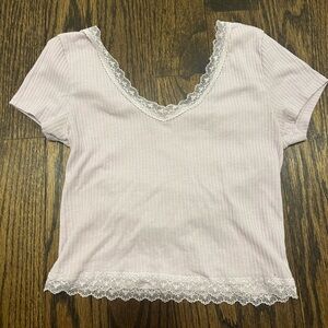Purple t-shirt with lace